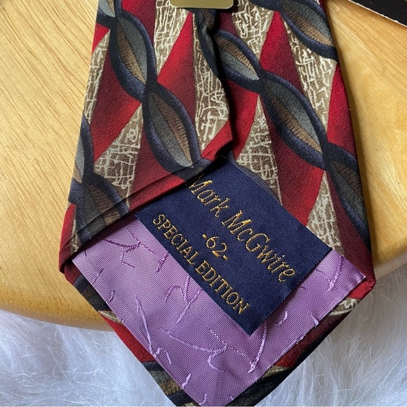 Mark McGwire Mens Tie New In Package Special Edition - Picture 4 of 7